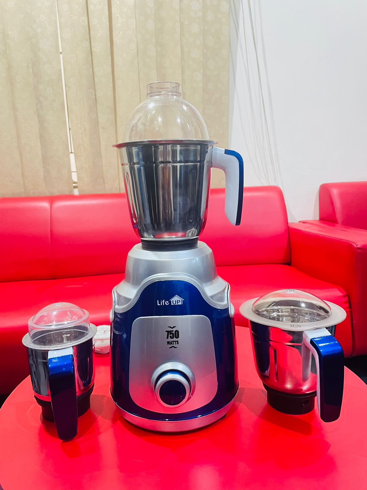 LIfeUP Mixer Grinder 3
